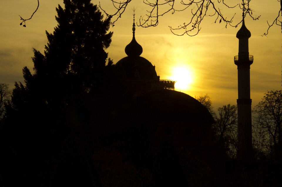 Schlossgarten castle romantic