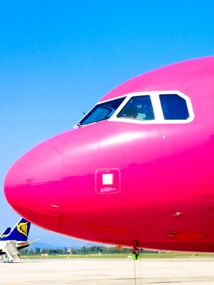 Plane profile flight