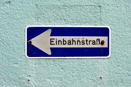 Direction note arrow