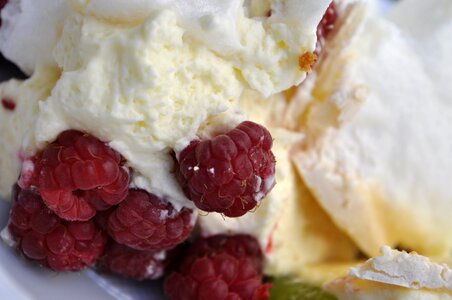 Red dessert summer