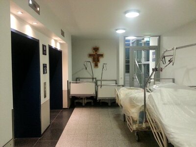 Disease deliver beds