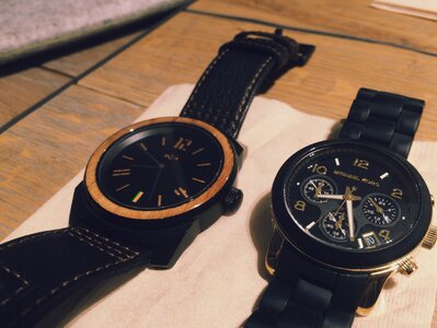 Clock time watches