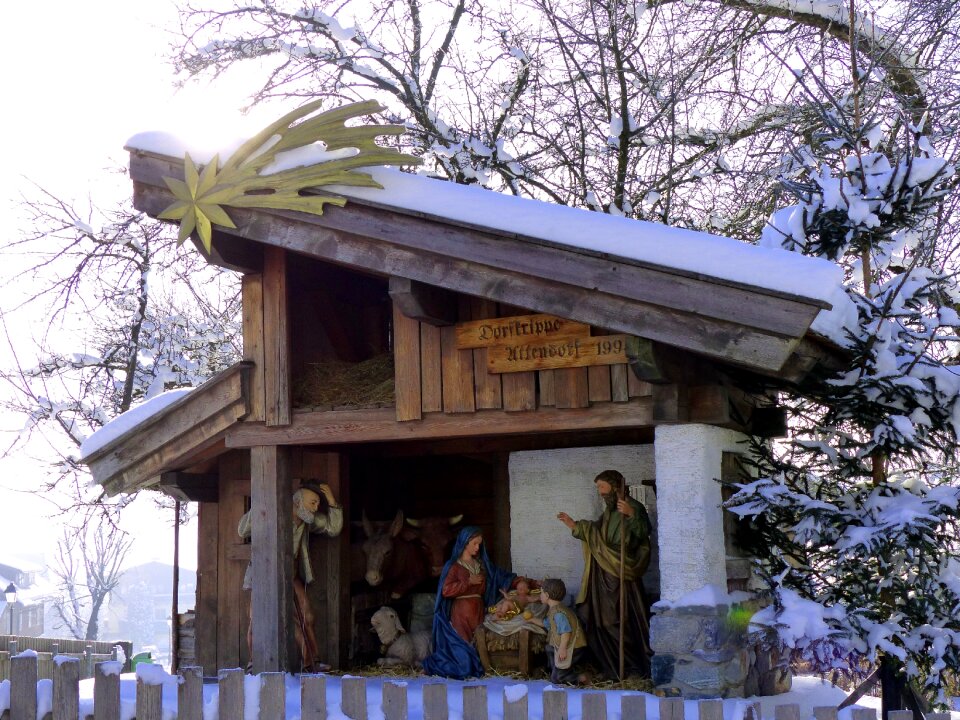 Uttendorf christmas nativity scene