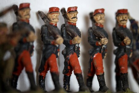 Figures child children