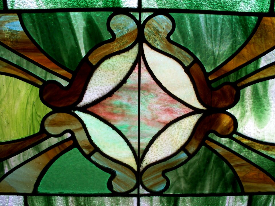 Pattern stained glass