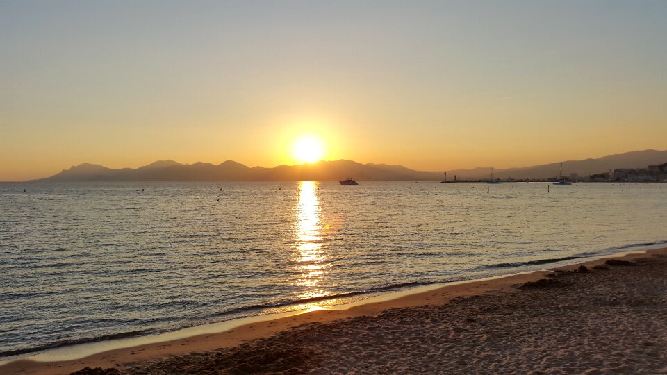 Beach sunset cannes photo