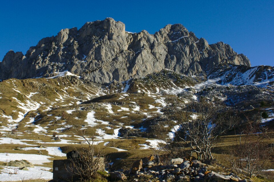 Peña foratata formigal huesca photo