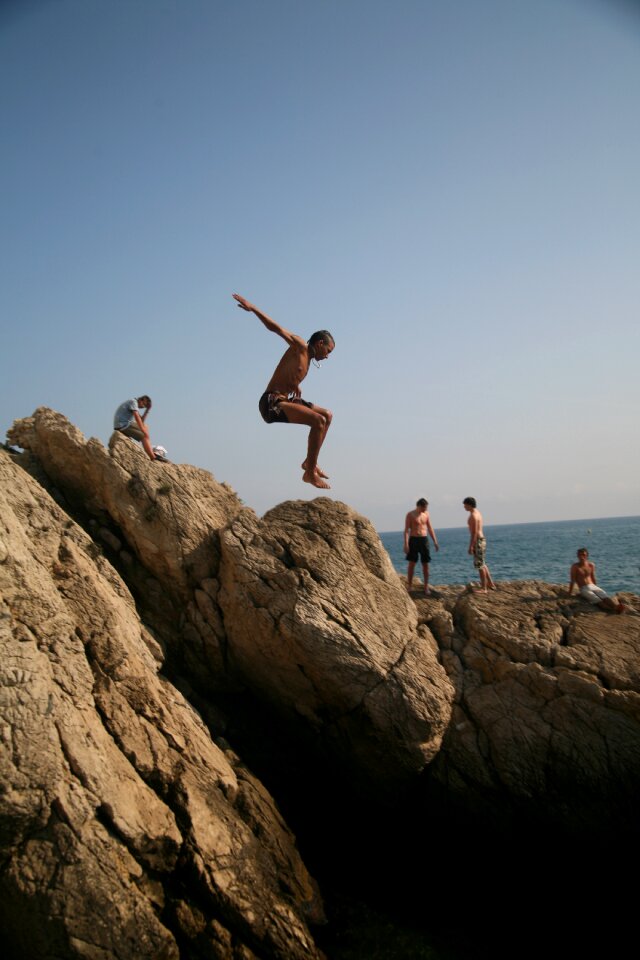 Sea action sky