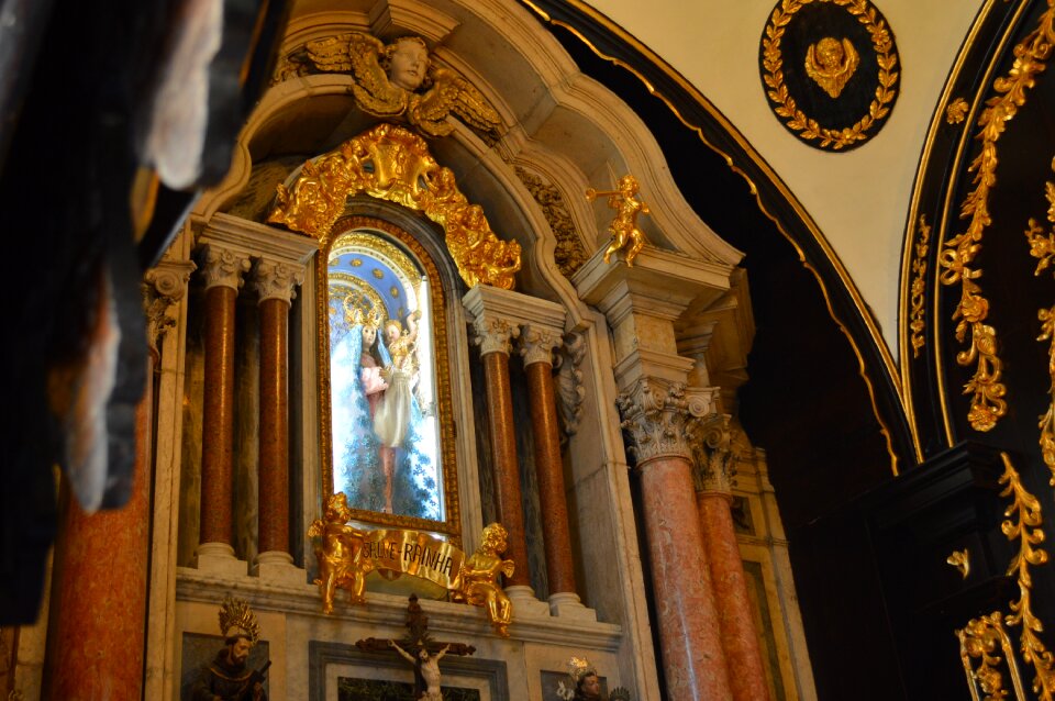 Church colonial santo