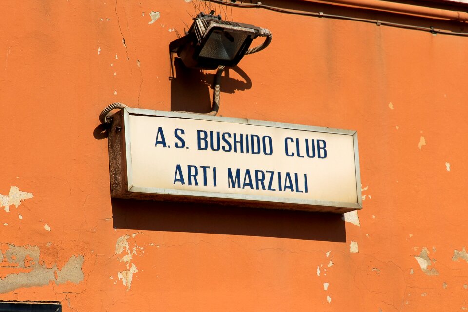 Funny italy hauswand