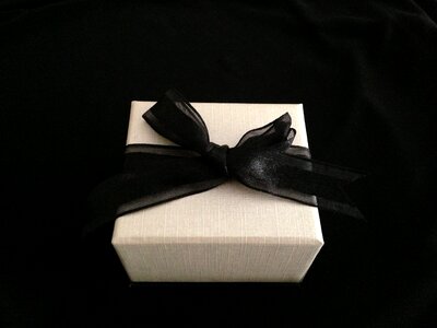 Ribbon box valentine photo