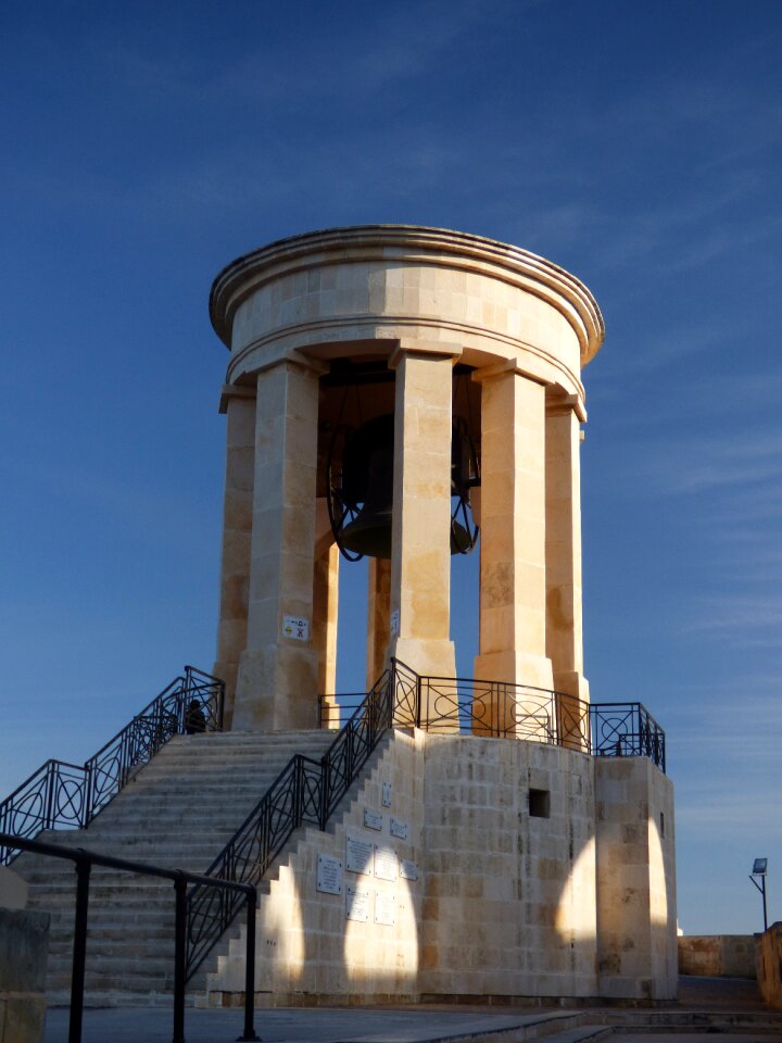 Landmark historic monument