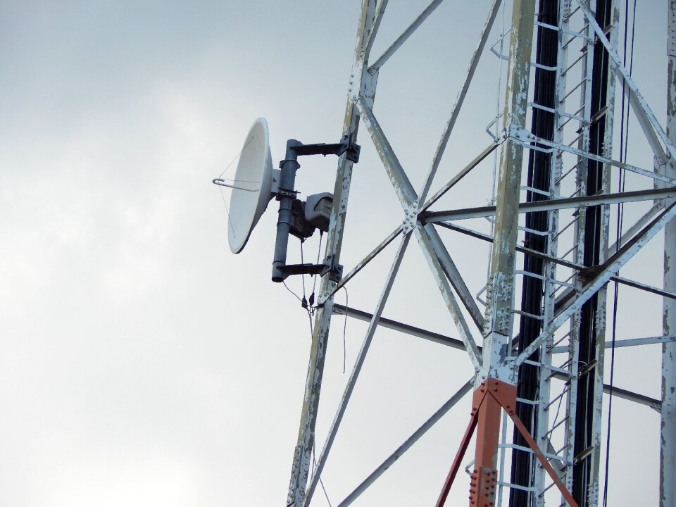 Transmitter antenna tower