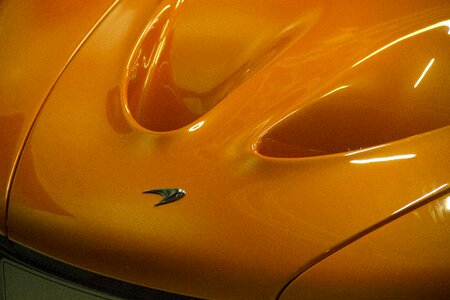 Mclaren sports car vehicle logo