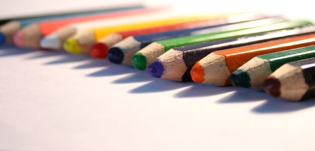 Regnbågspennor color pencils rainbow