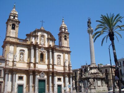 Plama monument church