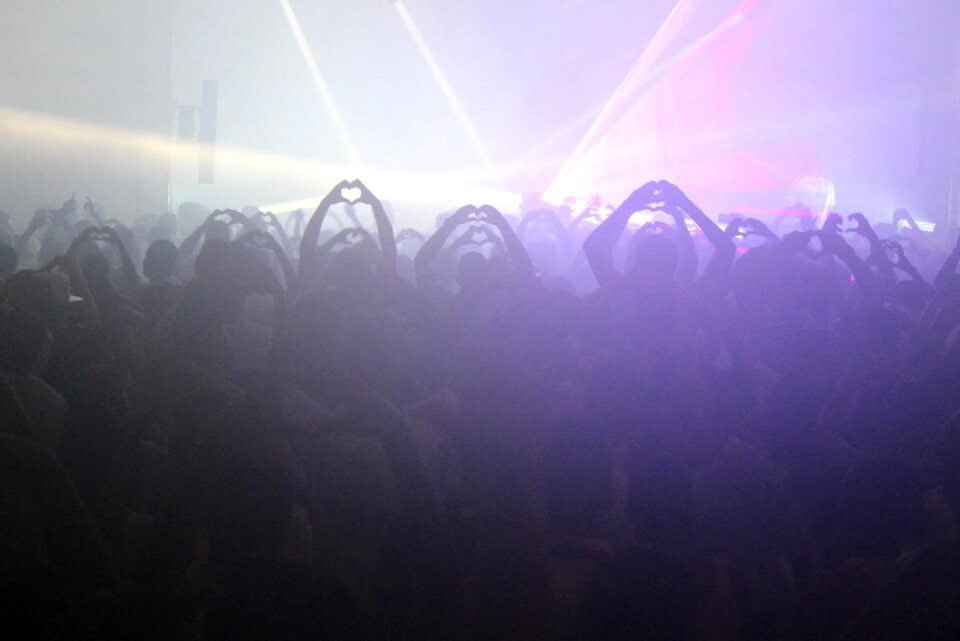 Hand love celebration dj