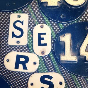 Plates collection white