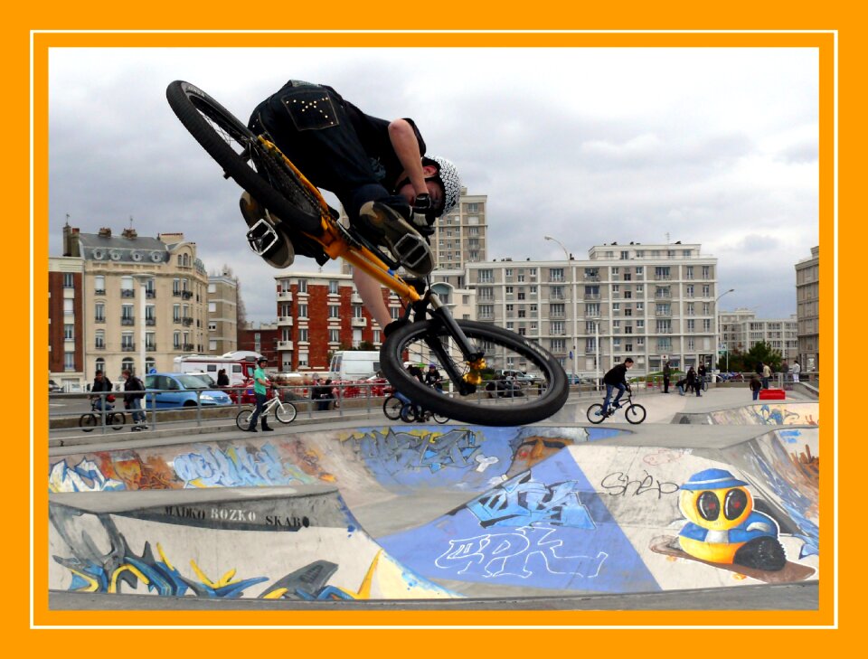 Harbour skate park architecture