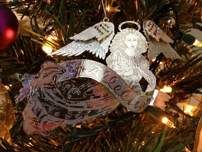 Seasonal december wings