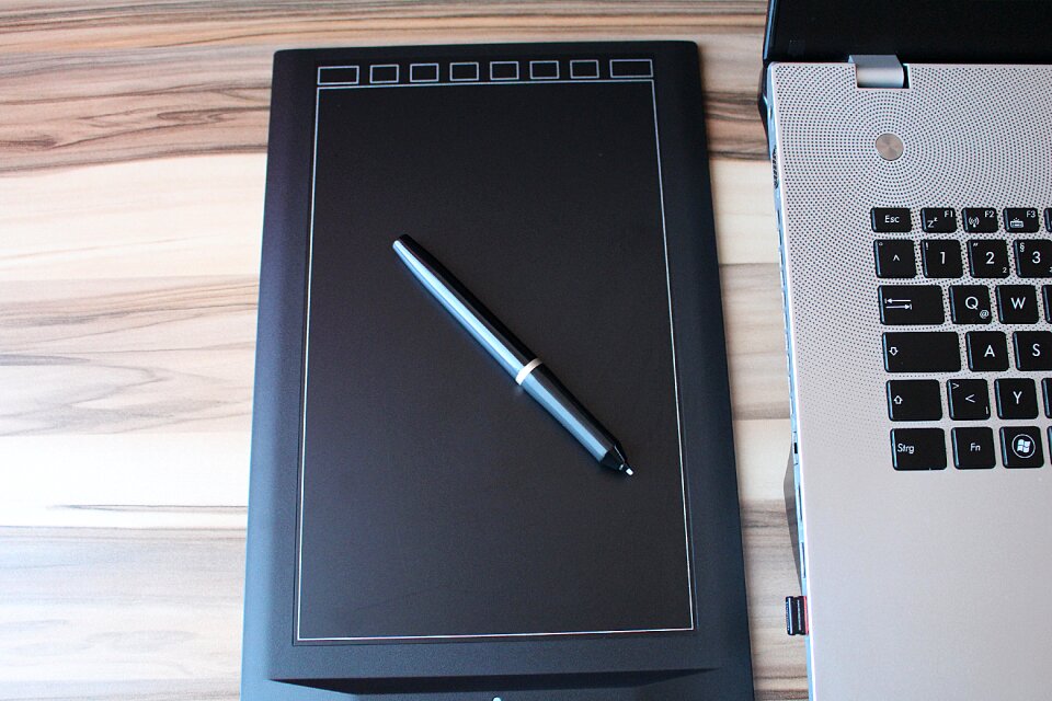 Graphic pen laptop pc