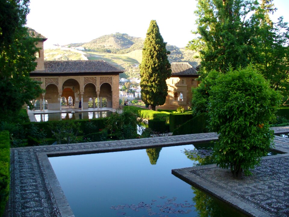 Granada architecture moorish