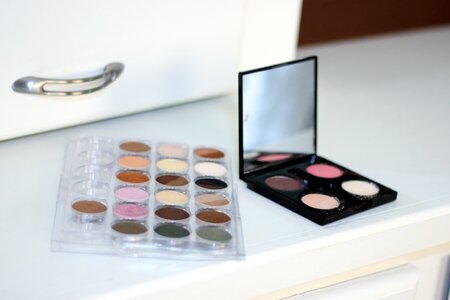 Pallet eyehadow cosmetics