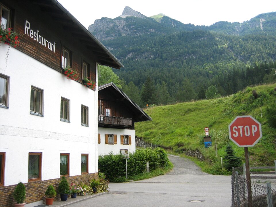 Restaurant alpine house