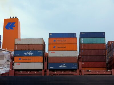 Container ship trade in goods transport