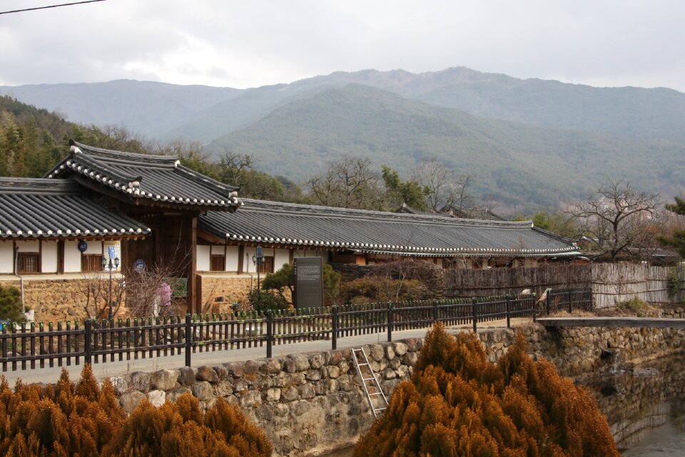 Hanok expensive kure