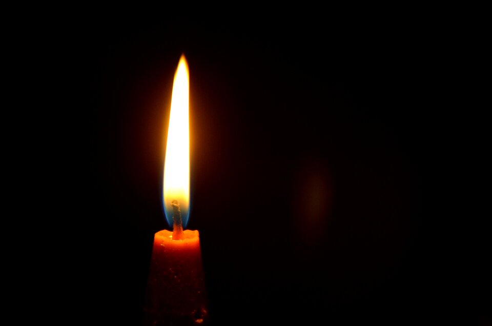 Candle the flame fire