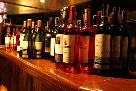 Drinks drink wine