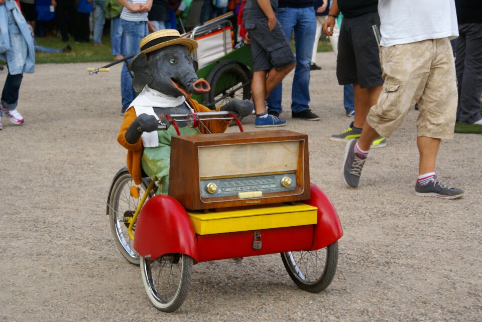 Park festival entertainment