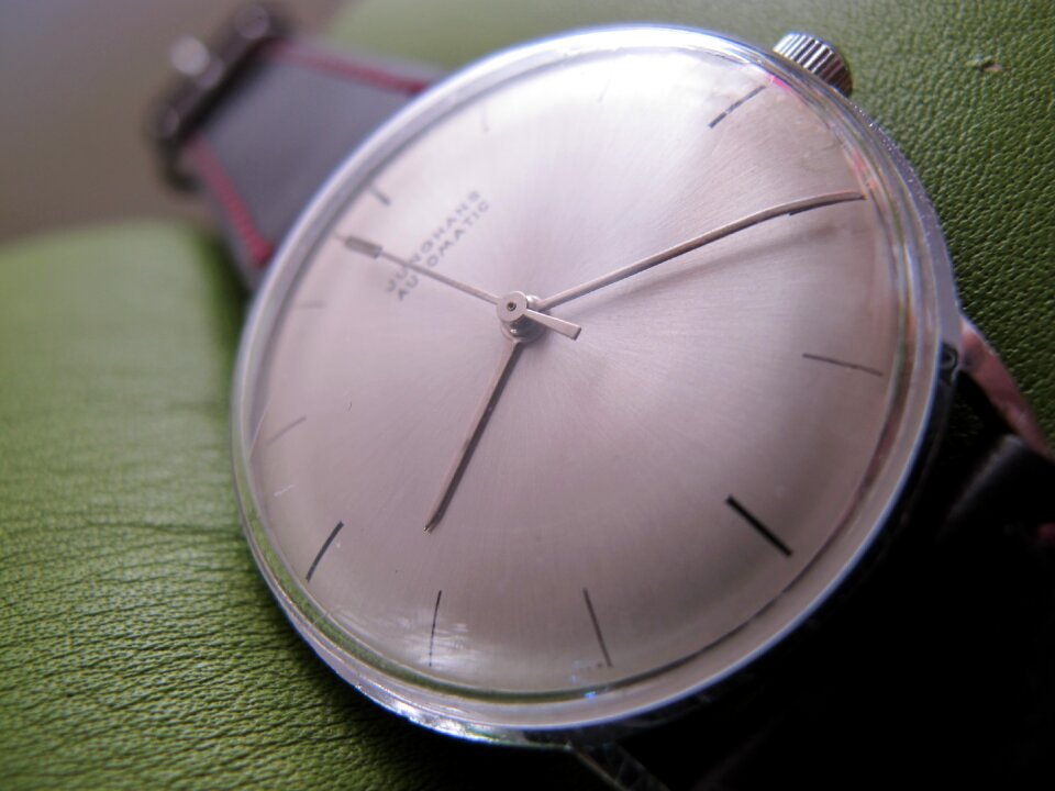 Clock junghans automatic