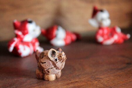 Ornaments pig wood