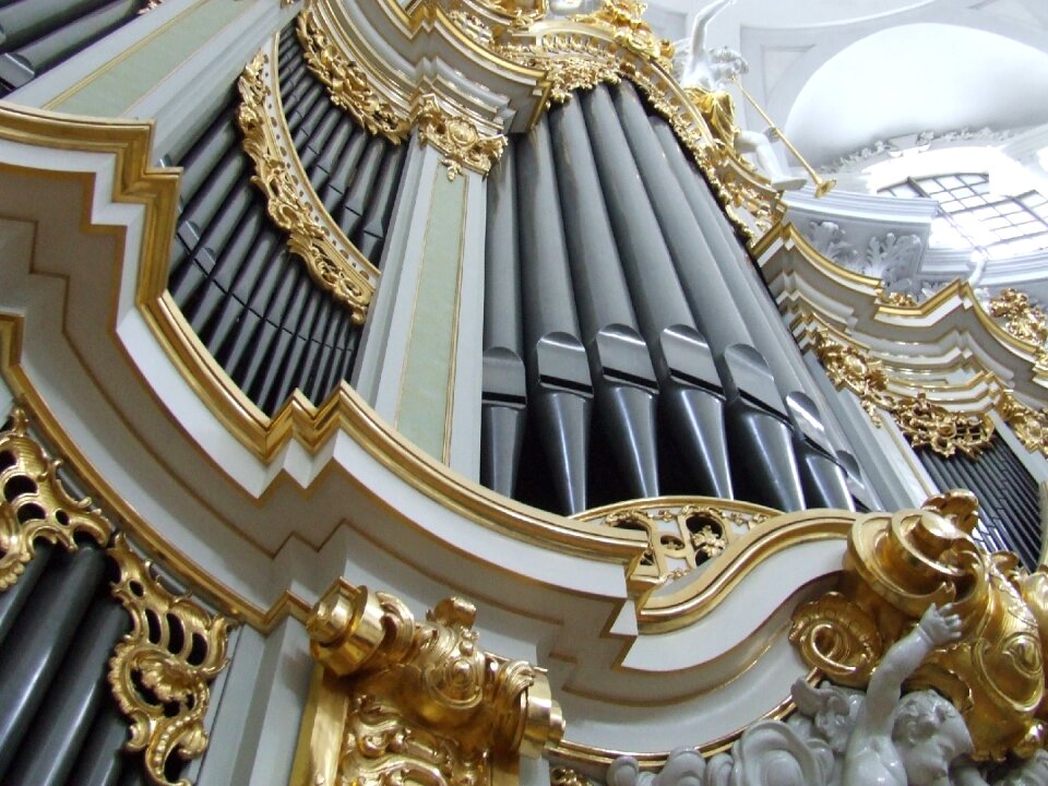 Organ whistle music church