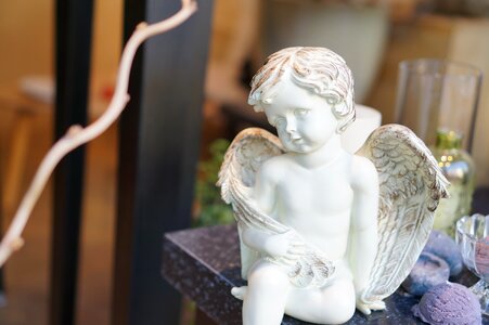 Angel statue cherub