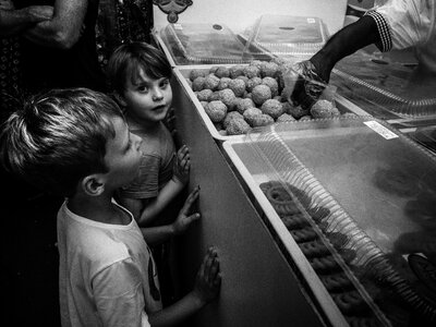 Food looking childhood