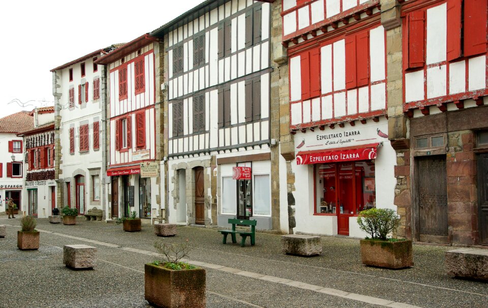 France espelette shutters