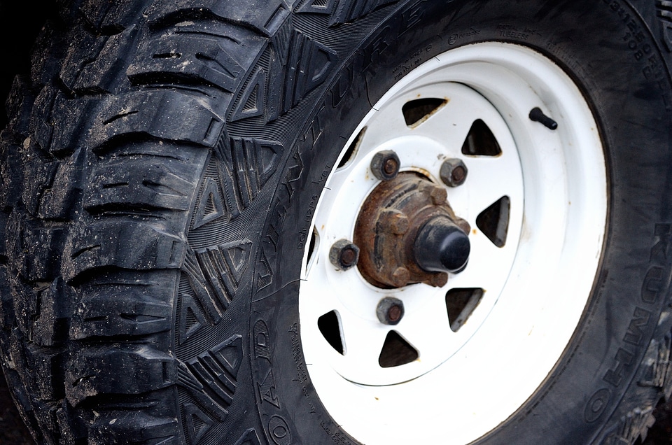 Tires protector season