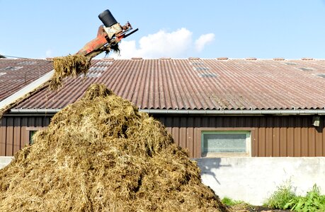 Farmyard manure dung bauer