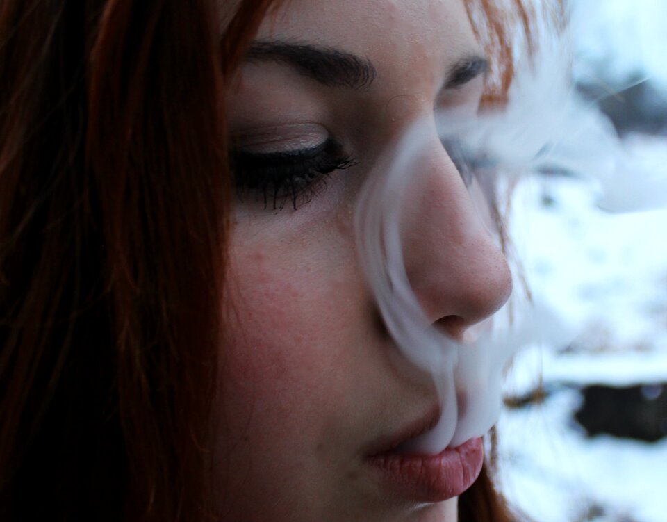 Smoke eyes winter
