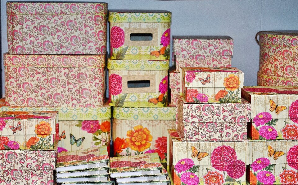Floral pattern design