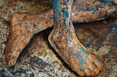Bronze sculpture metal