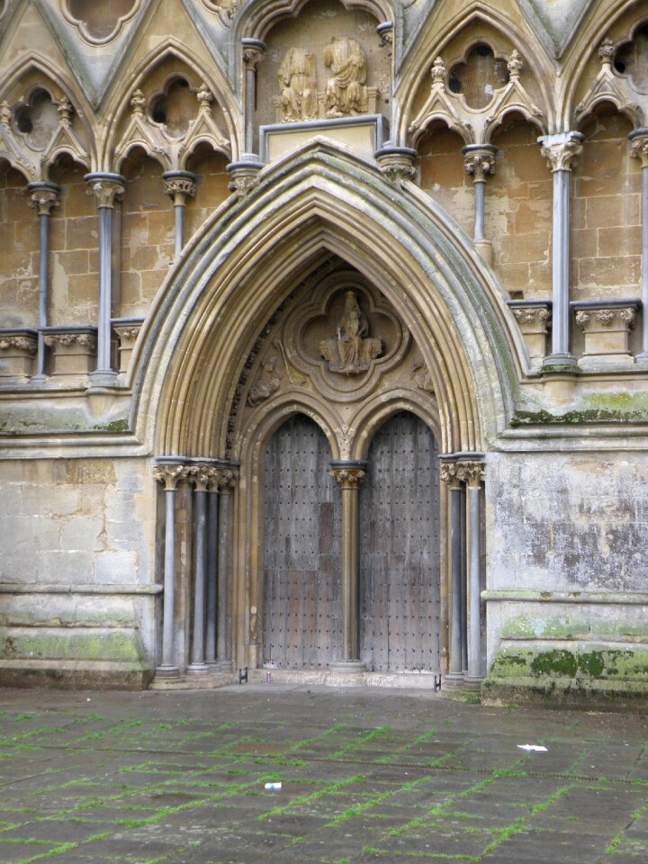Cathedral church portal