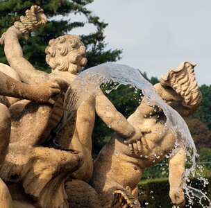 Statue water monument
