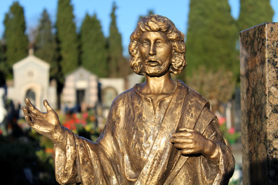 Christianity cemetery statue