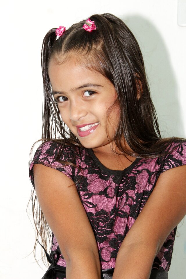 Little girl linda beautiful hair
