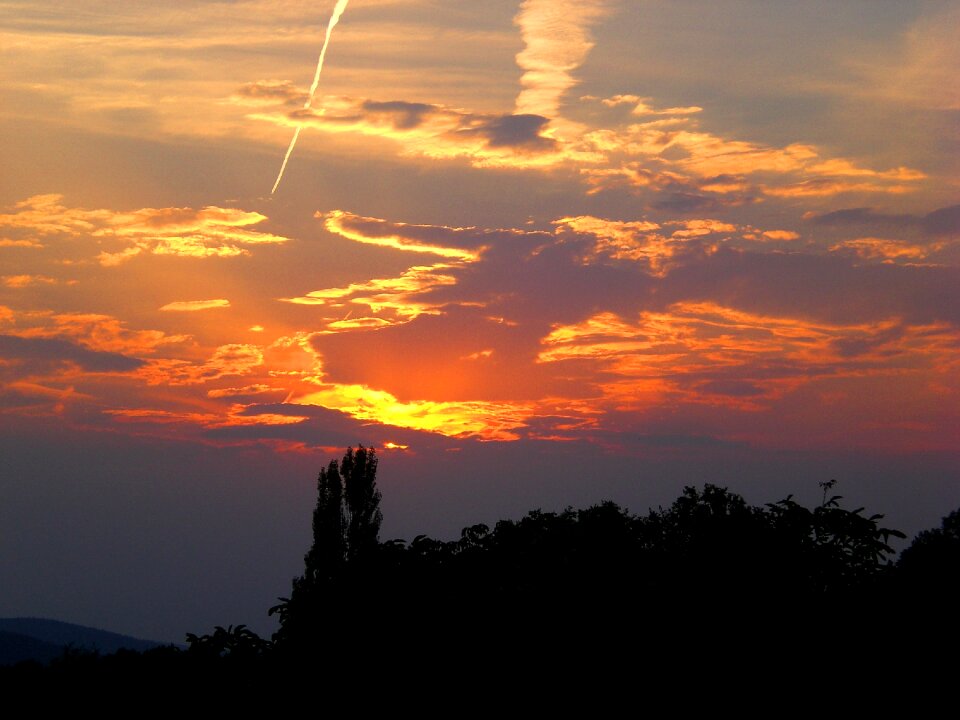 Evening sky setting sun red