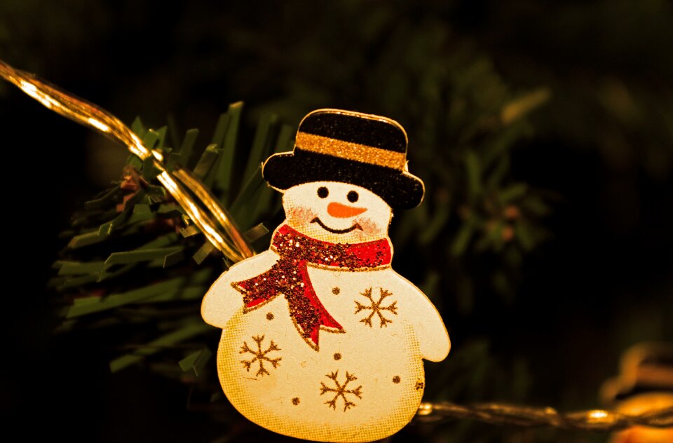 New year christmas tree black news